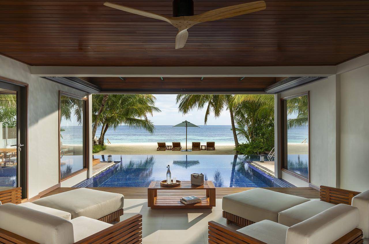 Three Bedroom Beach Pavilion with Pool,  wohnen, Huvafen Fushi Maldives